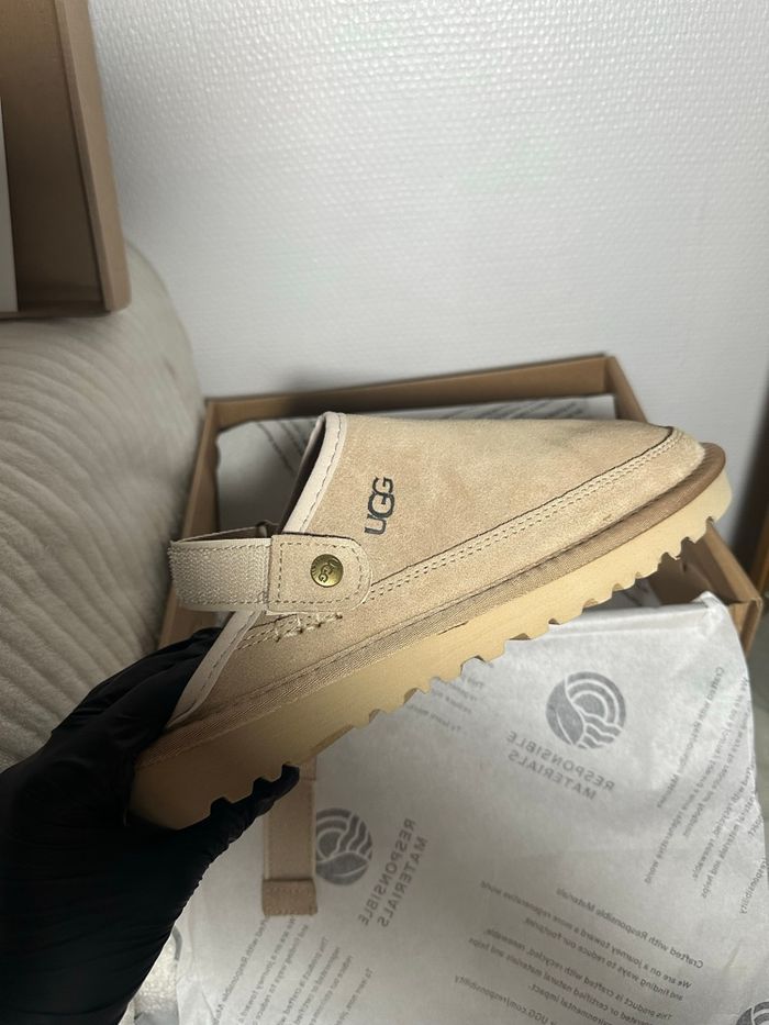 UGG Golden Star Beige - photo numéro 3