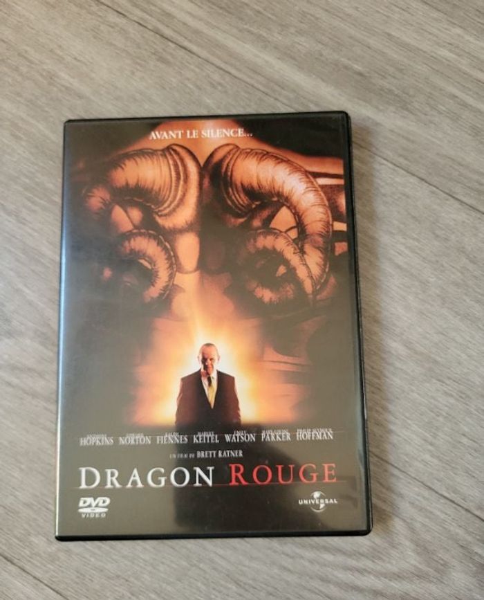 DVD film d'horreur "Dragon rouge"
