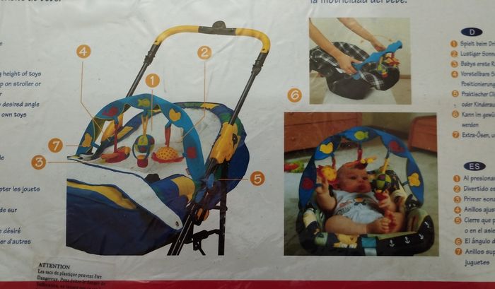 Lot de peluches, jouets et arche 1er âge - photo numéro 5