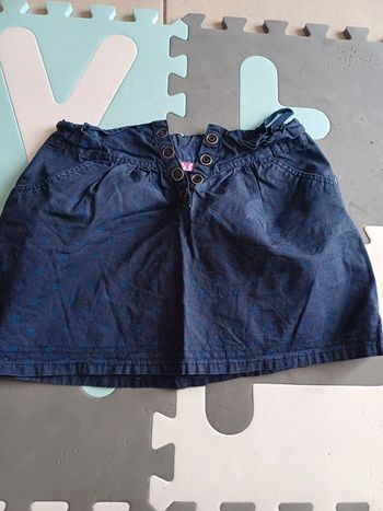 Jupe bleu marine 8 ans