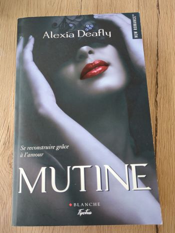Mutine Alexia Deafly