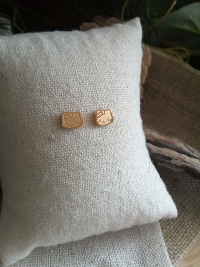 Boucles d'oreilles hello Kitty en acier inoxydable