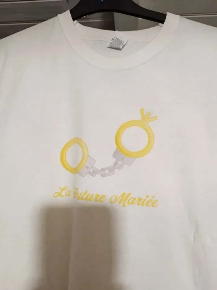 T-shirt futur mariée - photo numéro 2