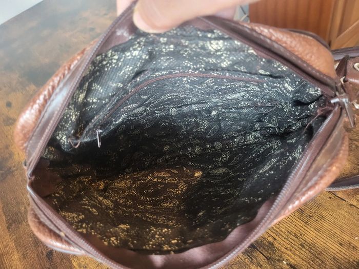 Sac a bandoulière cuir Vintage Dressing. - photo numéro 18