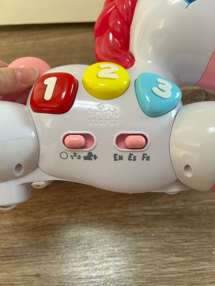 Lot deux jouets d’éveil licorne - photo numéro 8