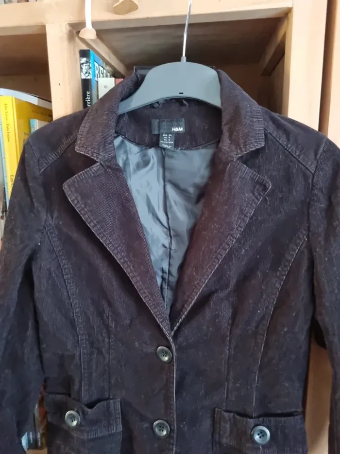 Veste en velours noir taille 38 - photo numéro 3