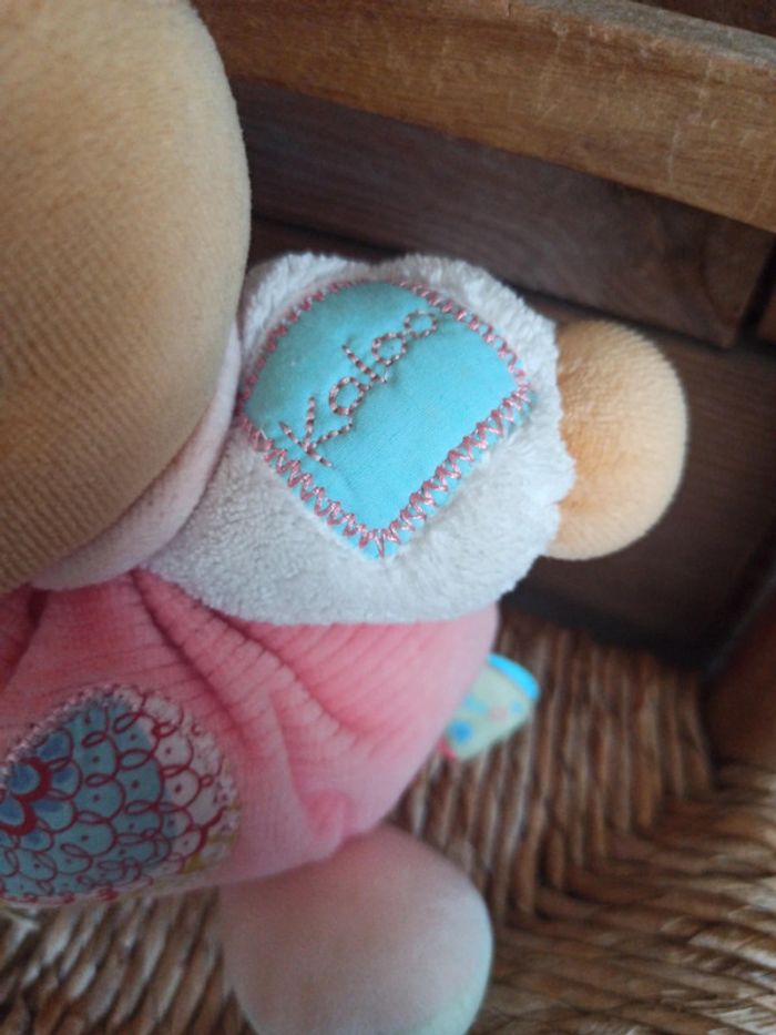 Peluche lapin boule grelot Kaloo tbe - photo numéro 4