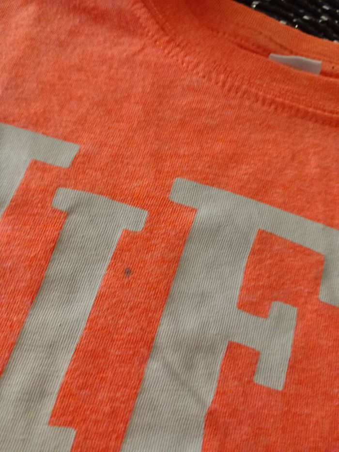 T-shirt orange Zeeman 134/140 – Surf – bon état - photo numéro 2