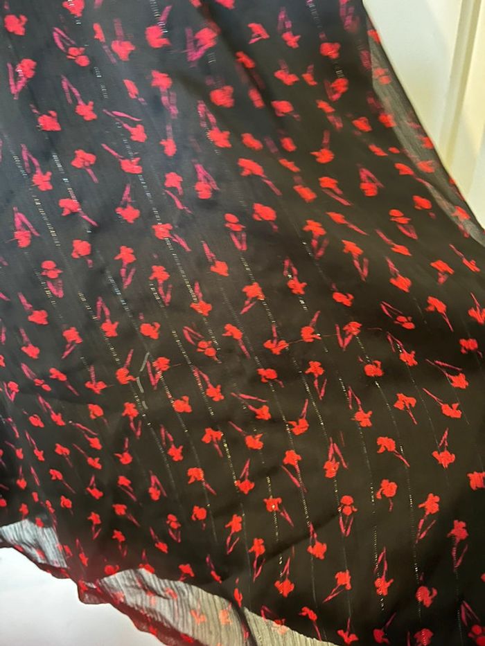 Magnifique robe fluide fleurie - photo numéro 2