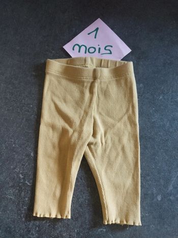 Legging côtelé 1 mois
