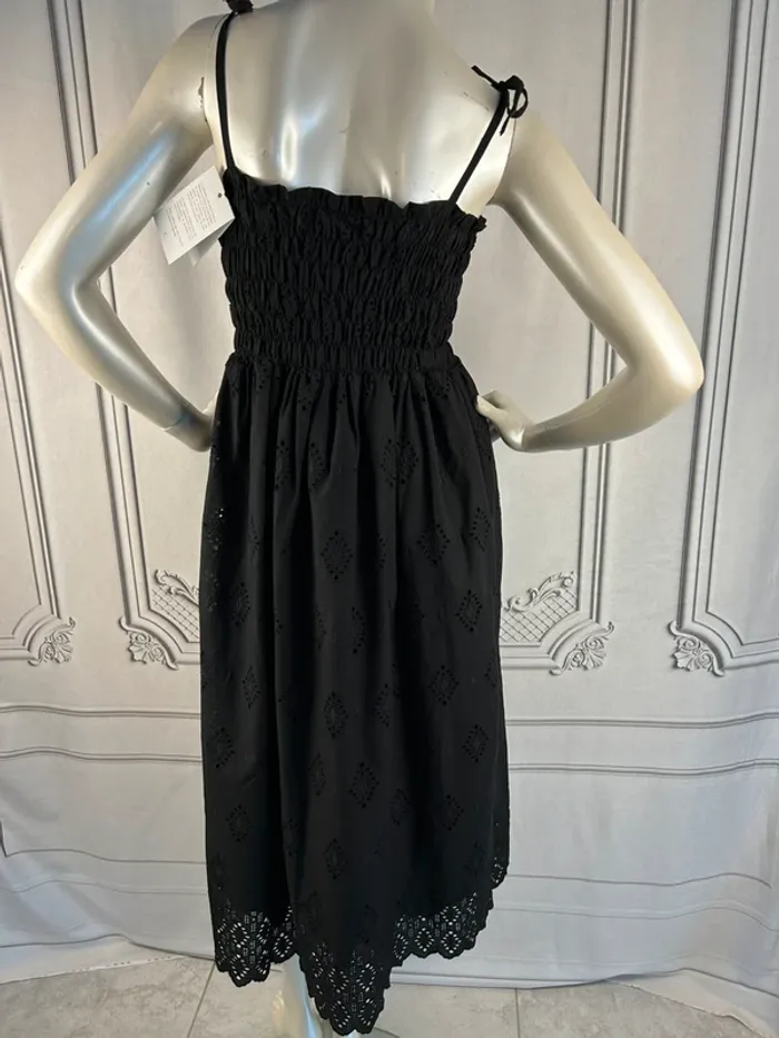 Robe noire Brodée Atelier Camille T1 / S neuve - photo numéro 5