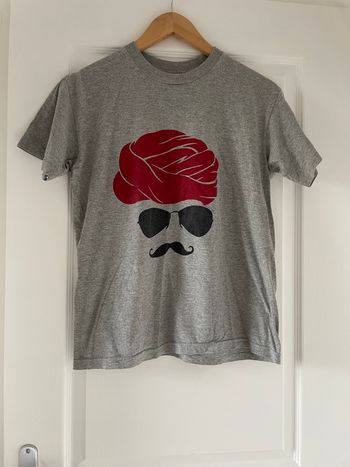 T-shirt gris imprimé