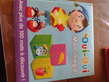 Livre imagier oui oui