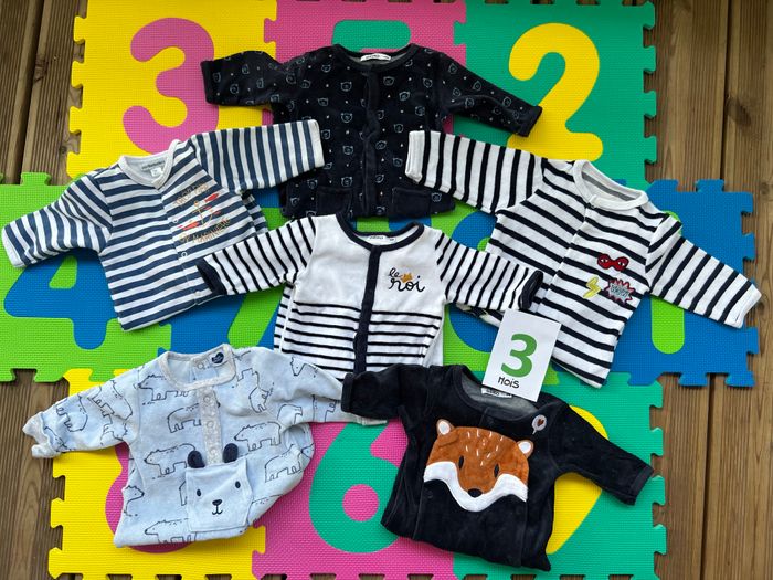 Lot de 7 pyjamas 3 mois