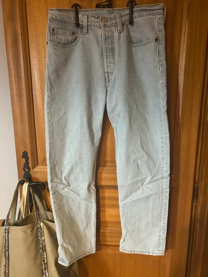 Jean Levis 501