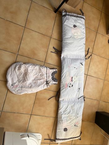 Tour de lit + gigoteuse  sauthon