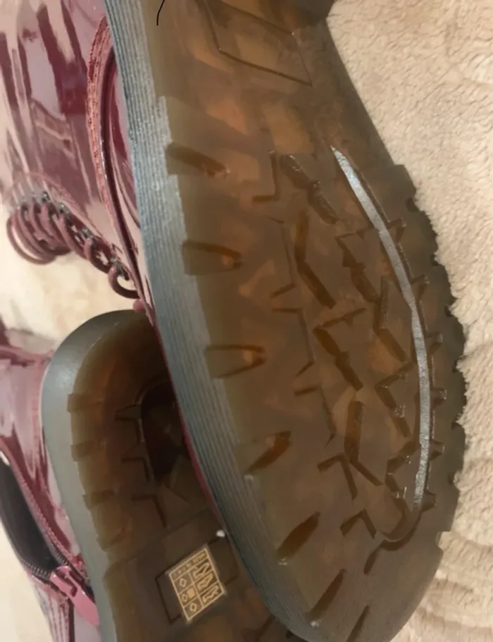 Bottines motard bordeaux vernis 🍭🍭 - photo numéro 3