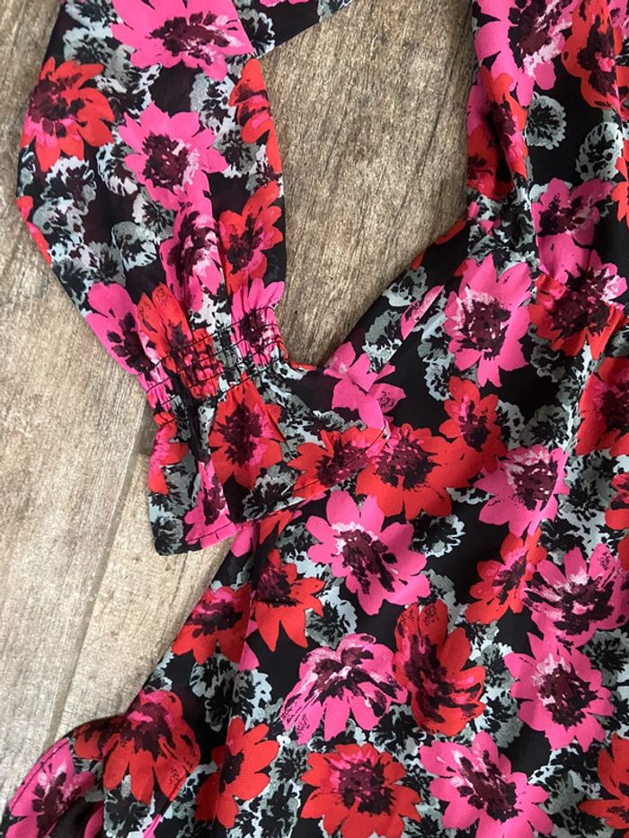 Petite robe courte à fleurs et volants h&m - photo numéro 4