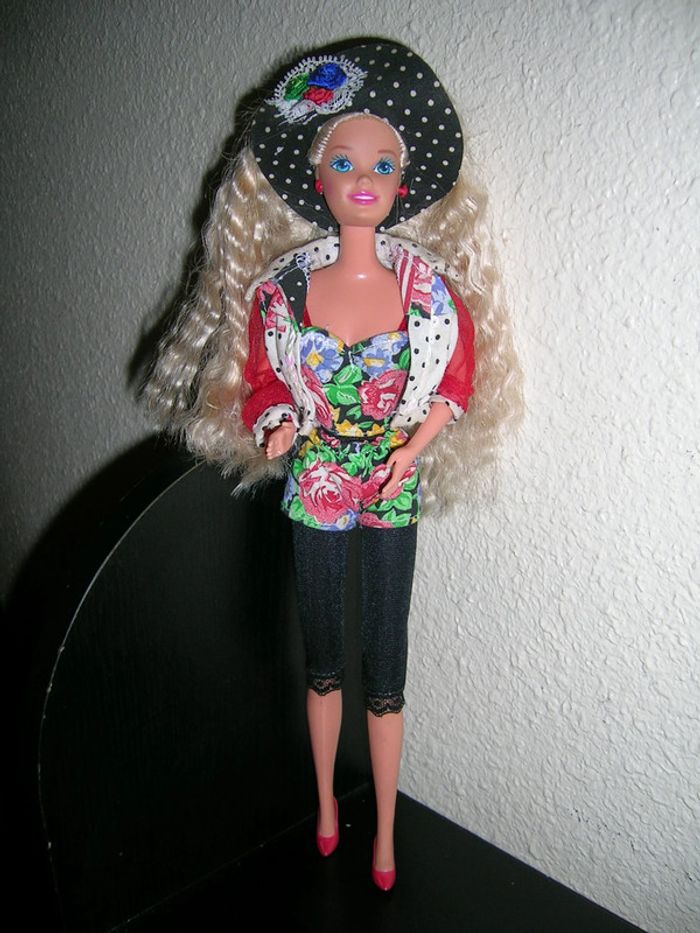 Barbie blonde tenue complète originale ancienne collection Mattel - photo numéro 5