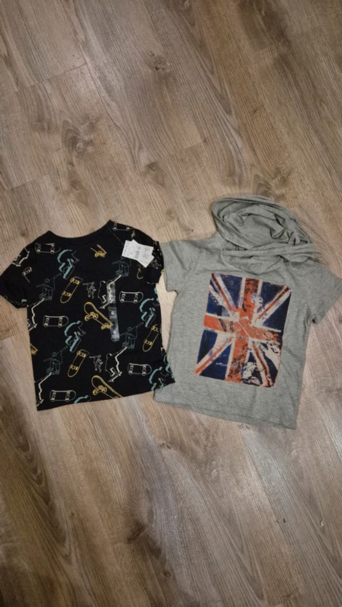 Lot de 2 tee shirt manches courtes 💥 6 ans