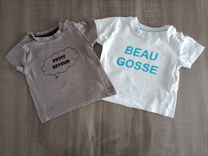 Lot de 2 T Shirts manches courtes 1 mois