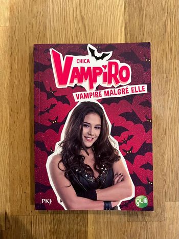 Livre chica vampiro