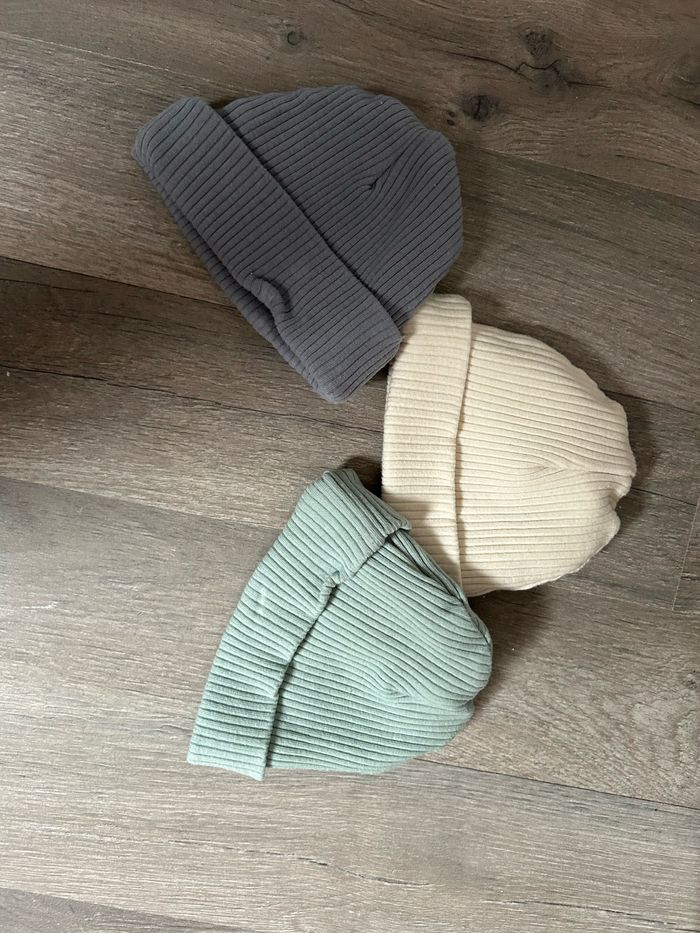 Lot 3 bonnets naissance