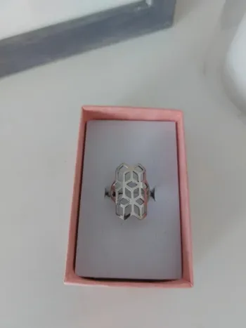 Bague acier inoxydable géométrique