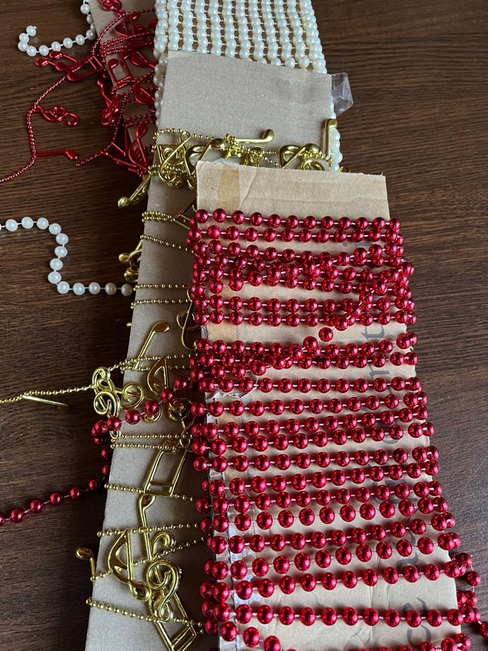 Grandes guirlandes pour décorer un grand sapin ou utiliser lors d’une fête . - photo numéro 5