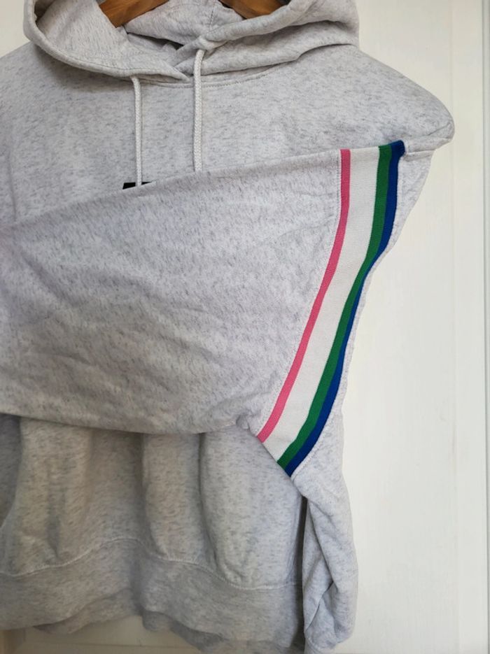Sweat à capuche Nike taille S comme neuf ! - photo numéro 6