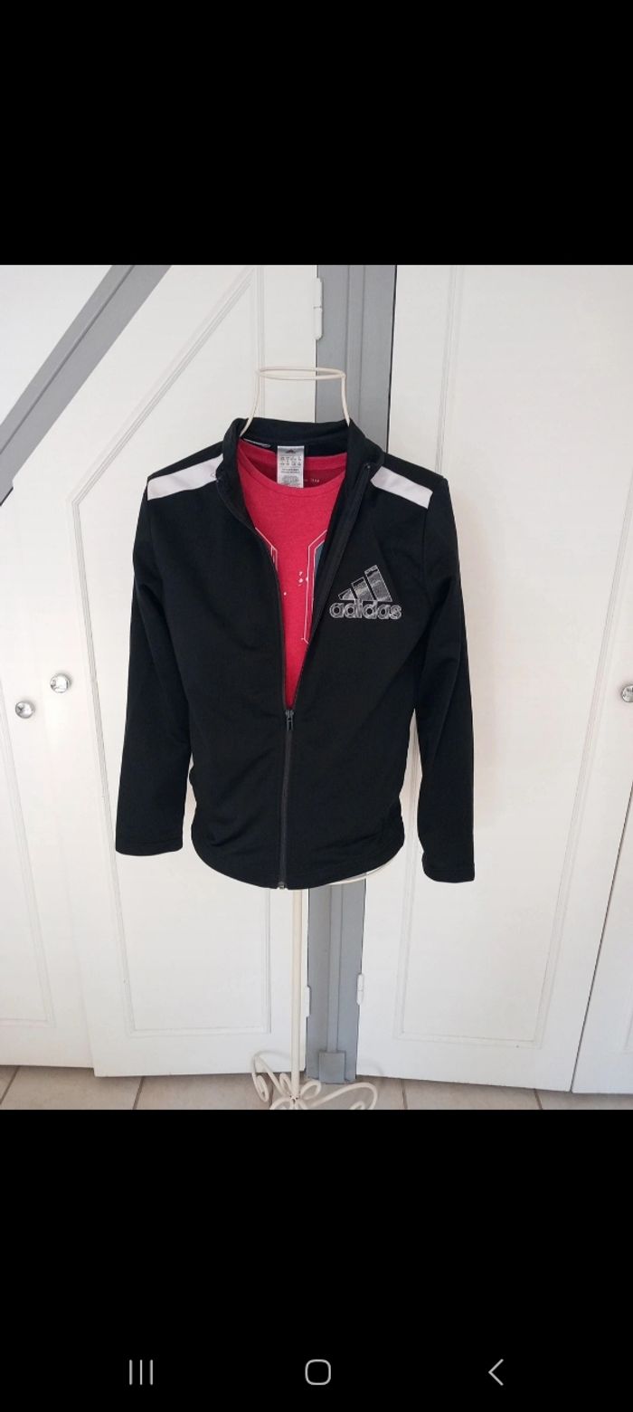 Haut Adidas