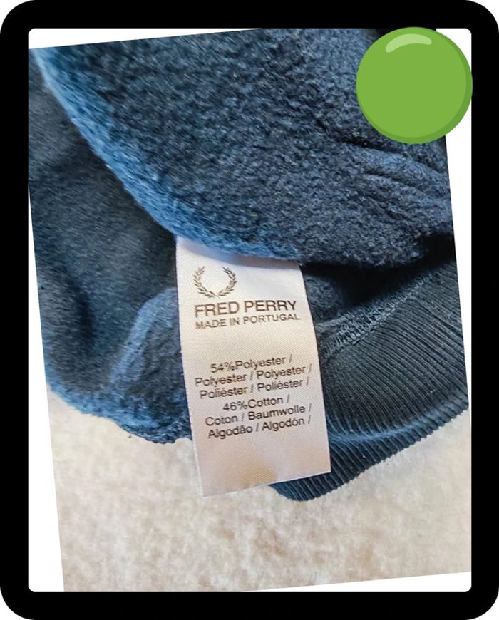 sweat à capuche Fred Perry Taille M - photo numéro 6