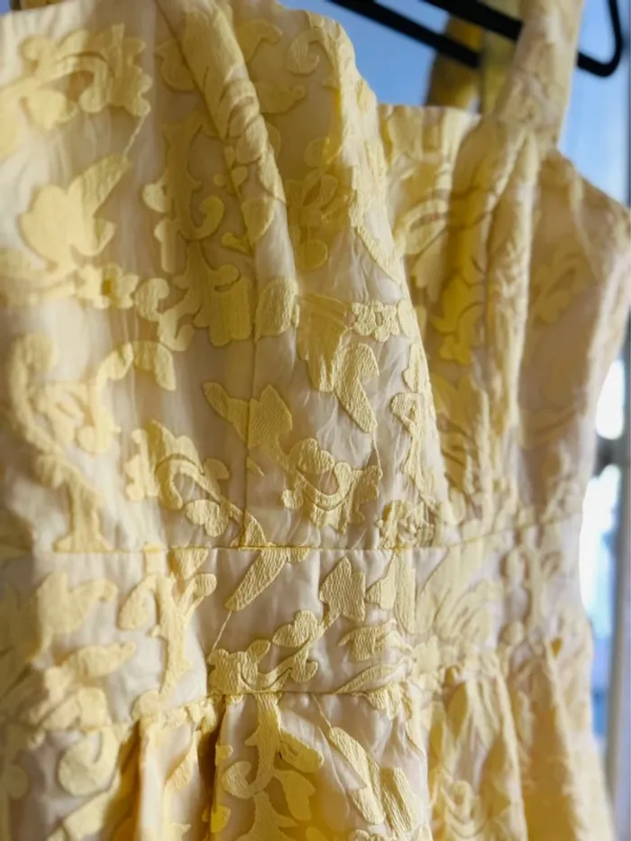 Sublime robe cérémonie style jacquard taille36 comme neuve - photo numéro 3