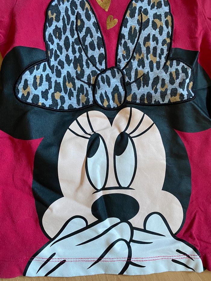 Pull Minnie Mouse C&A Taillé 110 - photo numéro 3