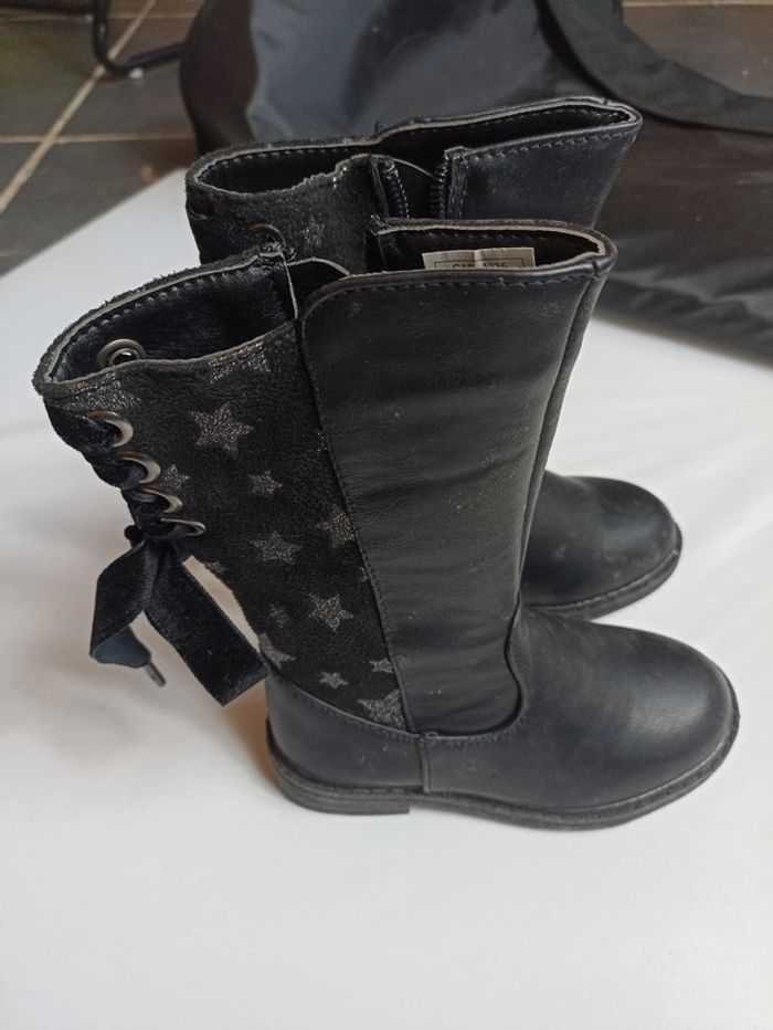 Bottes taille 25