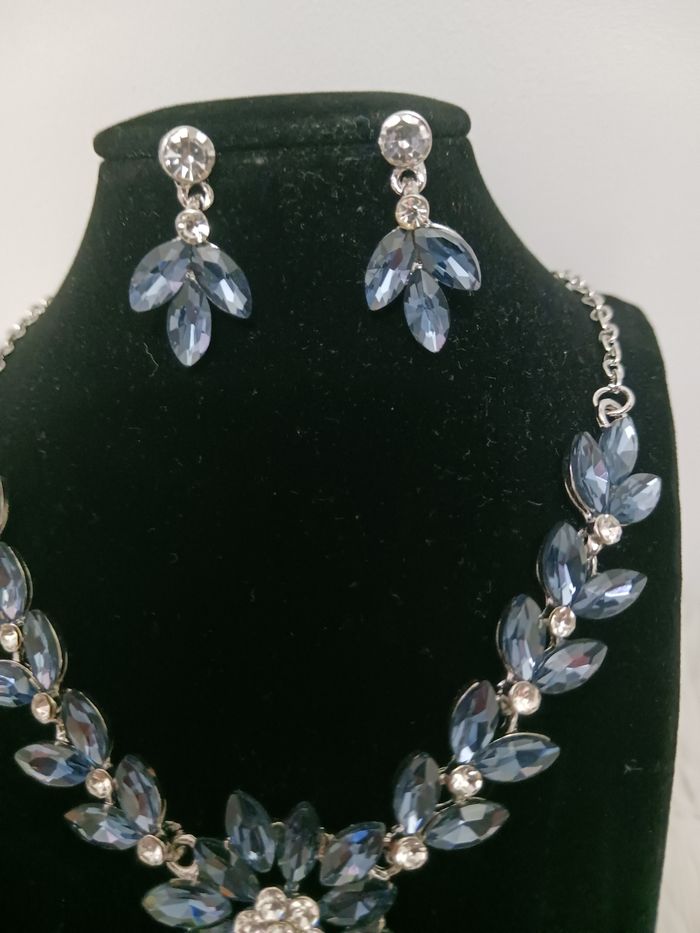 Parure bijoux - photo numéro 4