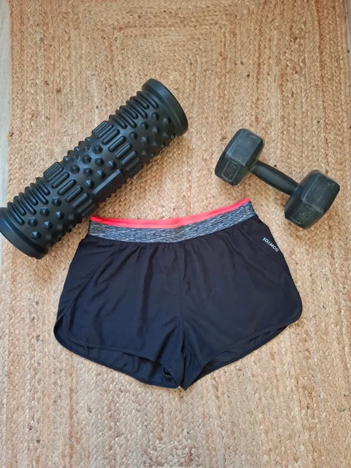 Short de sport noir Domyos T 38