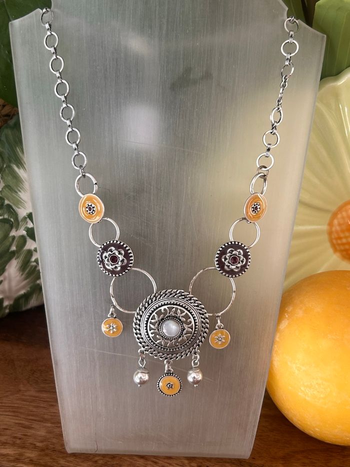 Collier - photo numéro 2