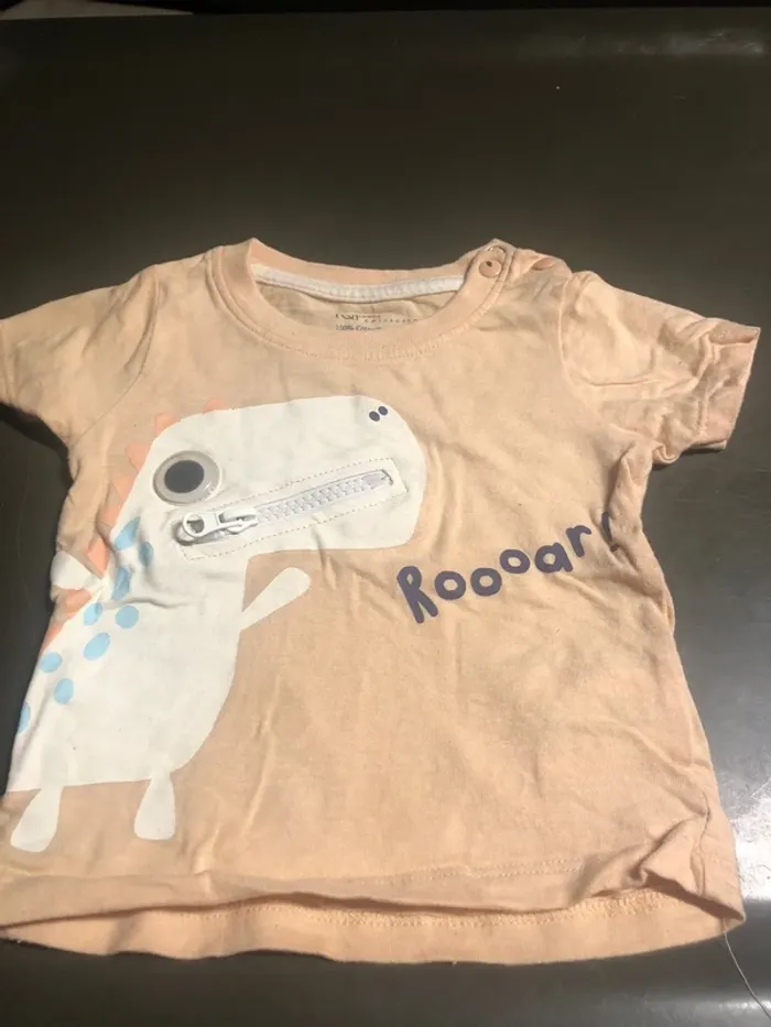 Tee shirt