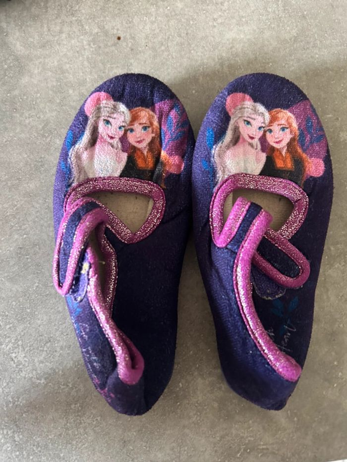 Chausson reine des neiges Taille 27