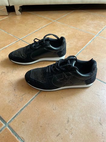 Baskets noires femme T40