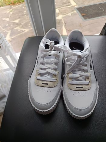 Basket femme Puma Neuf