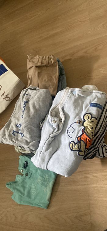 Pyjama et pantalon 9 mois