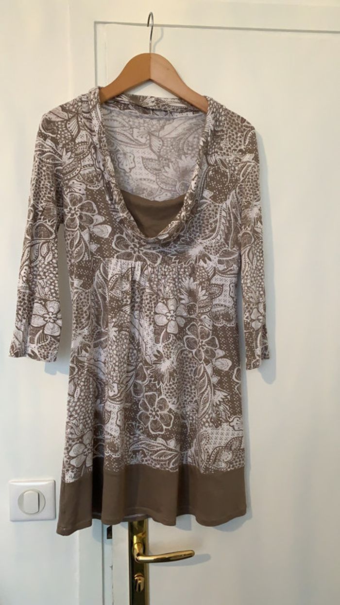 Tunique blanche et marron claire manches 3/4