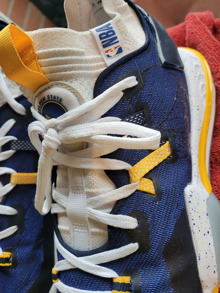 Chaussures de basket 🏀 - photo numéro 8