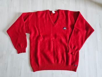 Pull col v vintage en pure laine pour homme
Taille L st James Made in France 