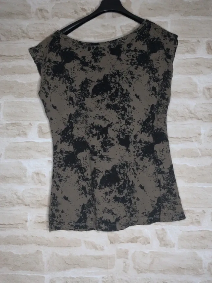 T-shirt Geisha– Taille 36 - photo numéro 3