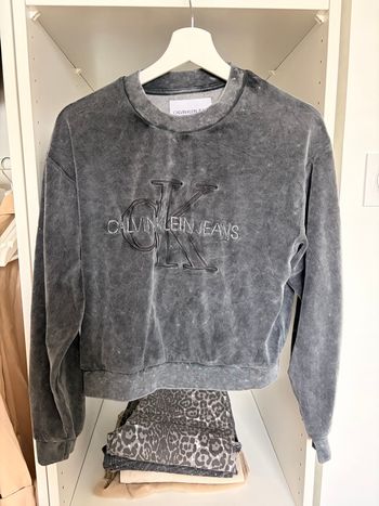 Sweat calvin klein tout doux 