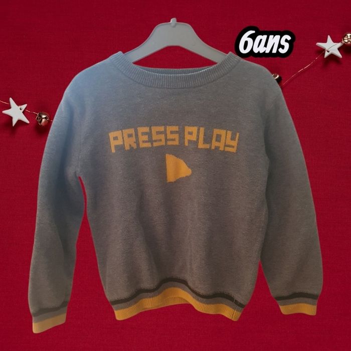 Pull garçon T.6ans