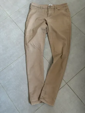 Pantalon slim vera moda